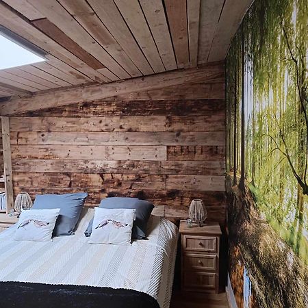 Вілла Le P'Tit Nid : Mini Loft Pour 2 A 4 Personnes Tellin Екстер'єр фото