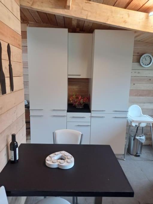 Вілла Le P'Tit Nid : Mini Loft Pour 2 A 4 Personnes Tellin Екстер'єр фото